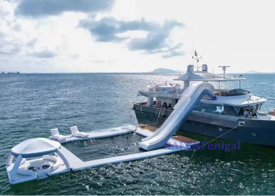 Waterjacht glijbaan duiken zwembad opblaasbare riem Net zwembad lounge stoel Zee drijvend platform rust bar tol