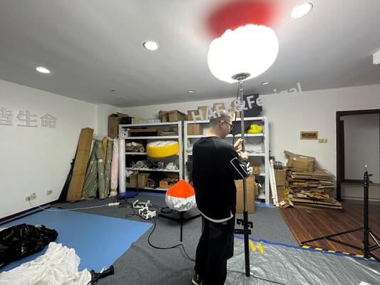 Emergency Safety Lights 360° all-around illumination, glare-free and eye-friendly