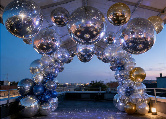Verzegelde PVC opblaasbare spiegelbal van 1,5 m tot 3 m voor evenementen en tentoonstellingen